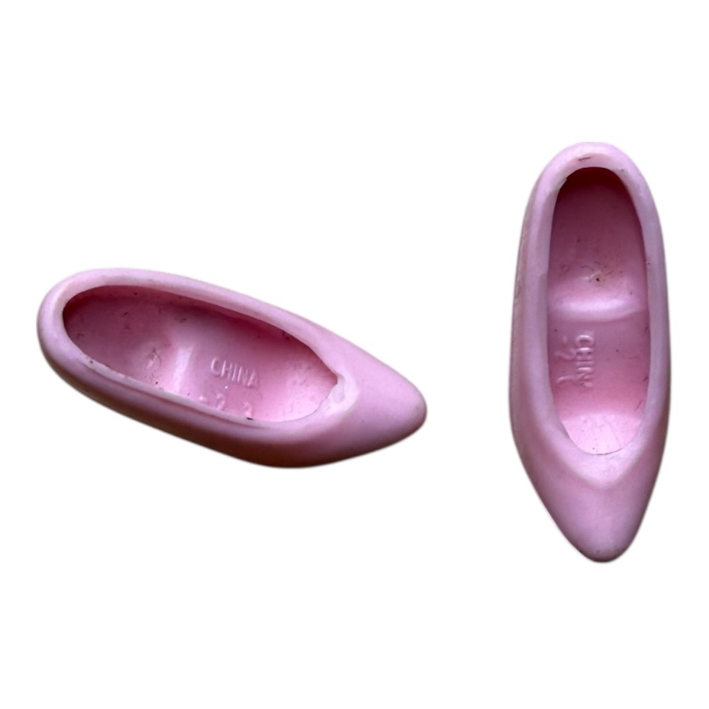 Vintage Barbie Pink Shoes Heels Fashion‎ Accessory